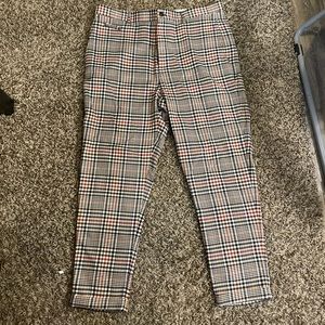 Slim fitted chino plaid pants